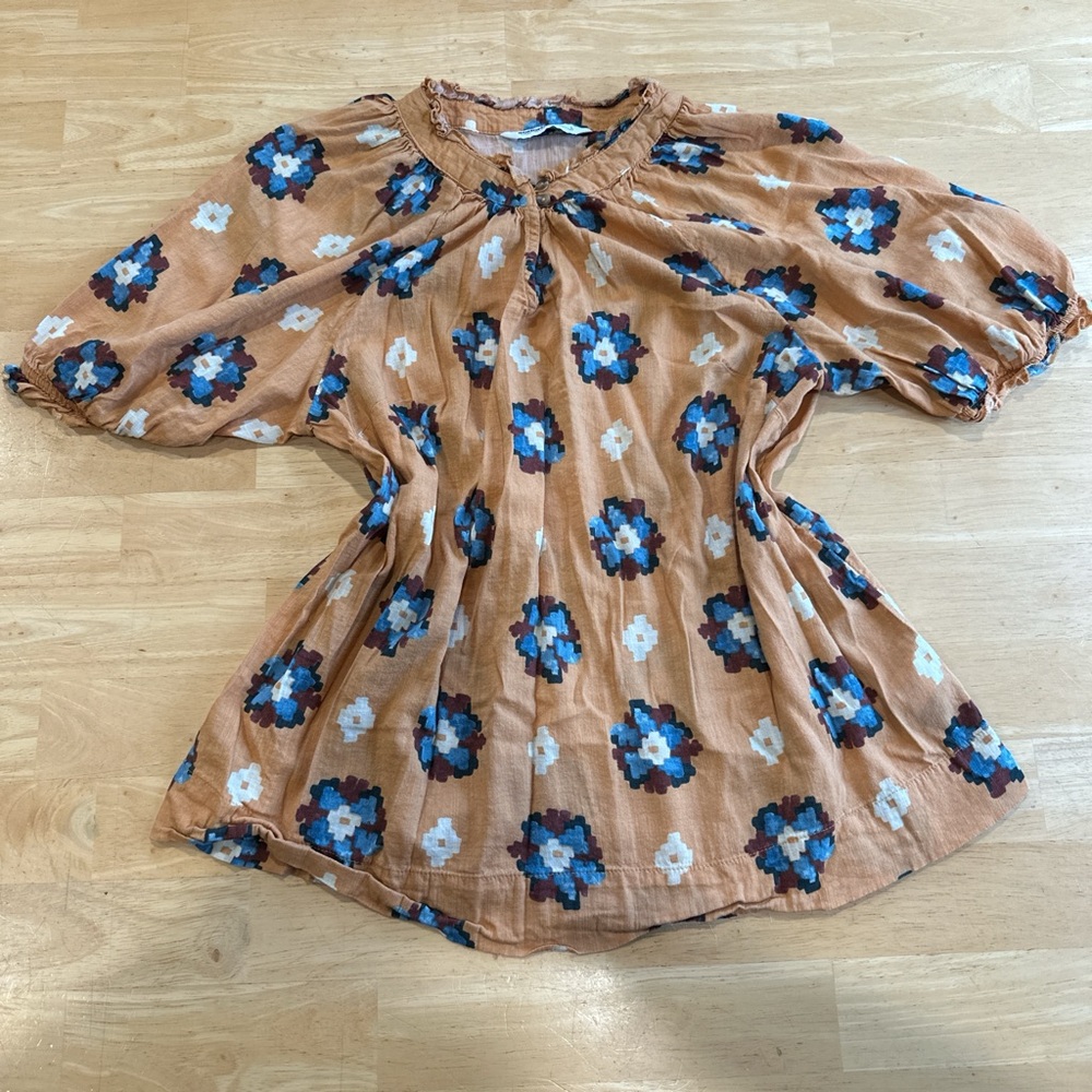 Floral Patterned Women's Top Large